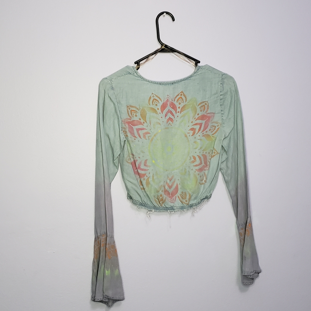 Mandala Glow Crop Top